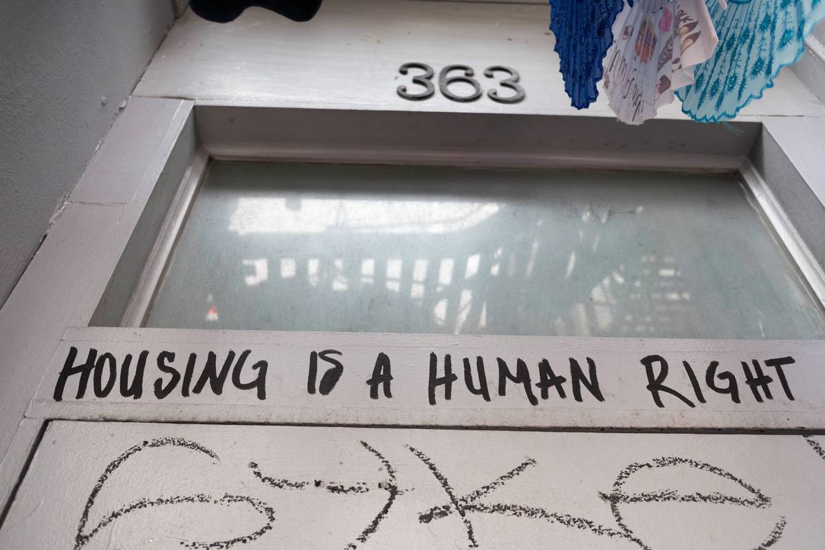 Tenant submitting esa housing law rights documentation to landlord